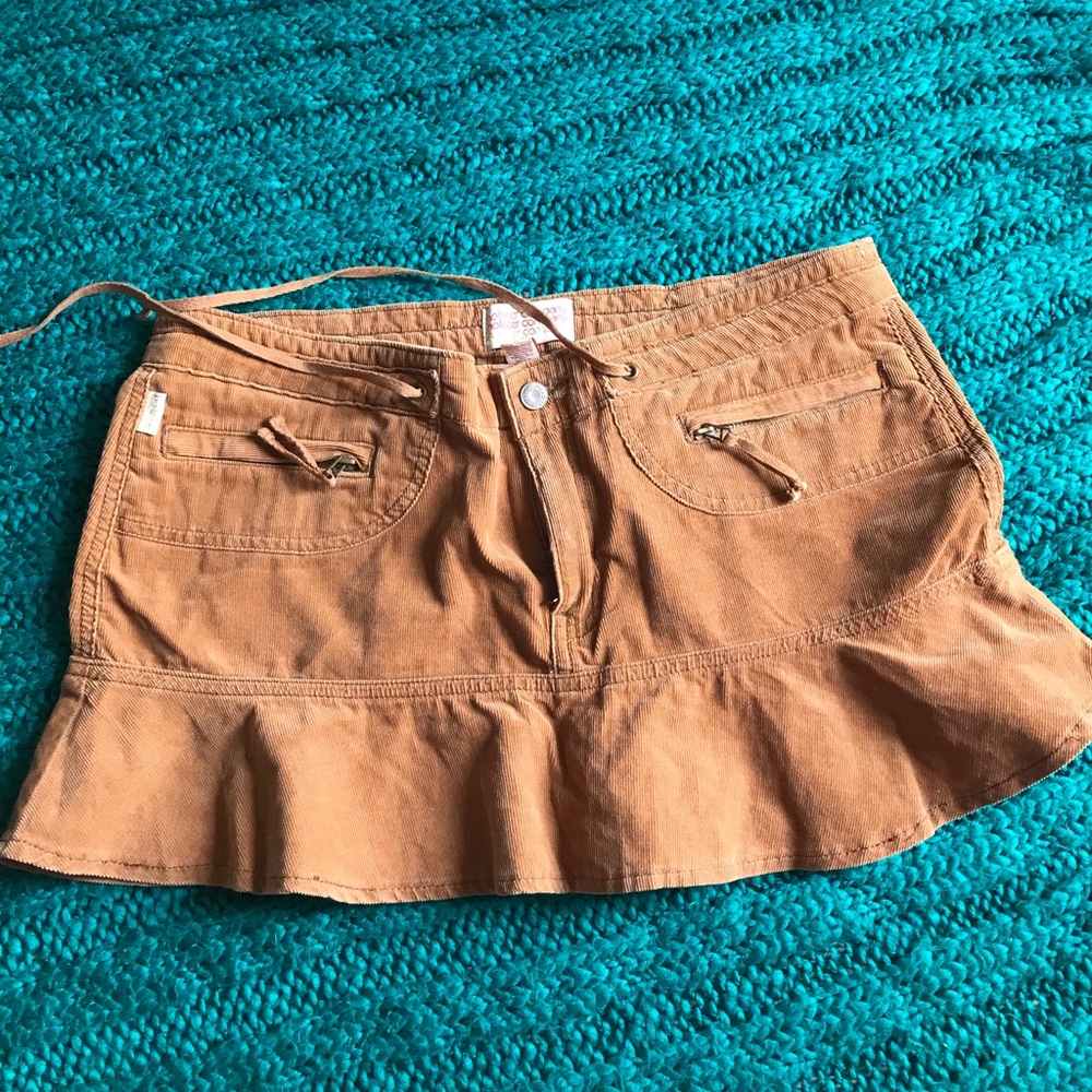 Y2k Hollister low rise tie waist mini skirt